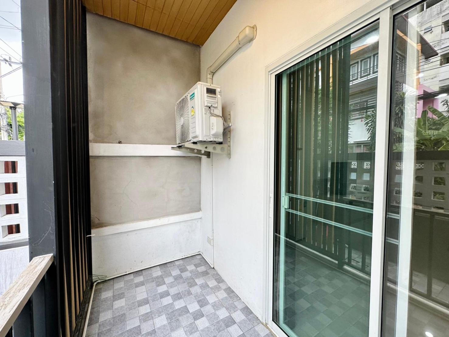 Hada House Apartment Бангкок Экстерьер фото