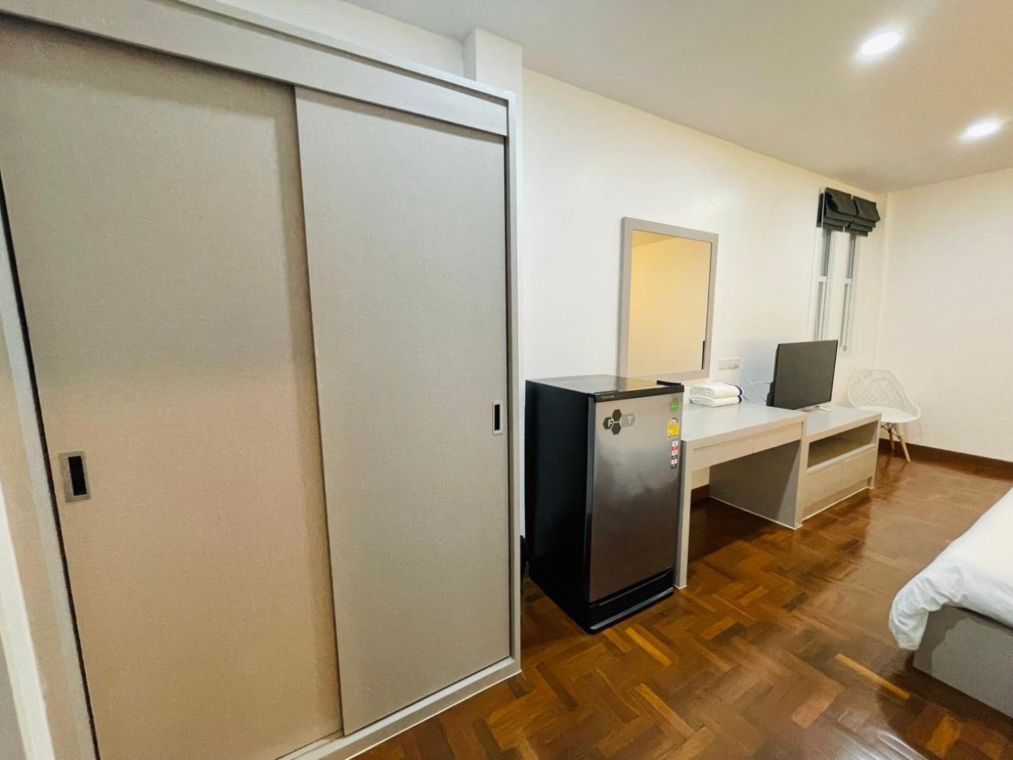 Hada House Apartment Бангкок Экстерьер фото