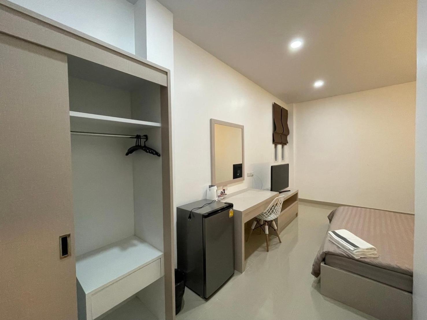 Hada House Apartment Бангкок Экстерьер фото